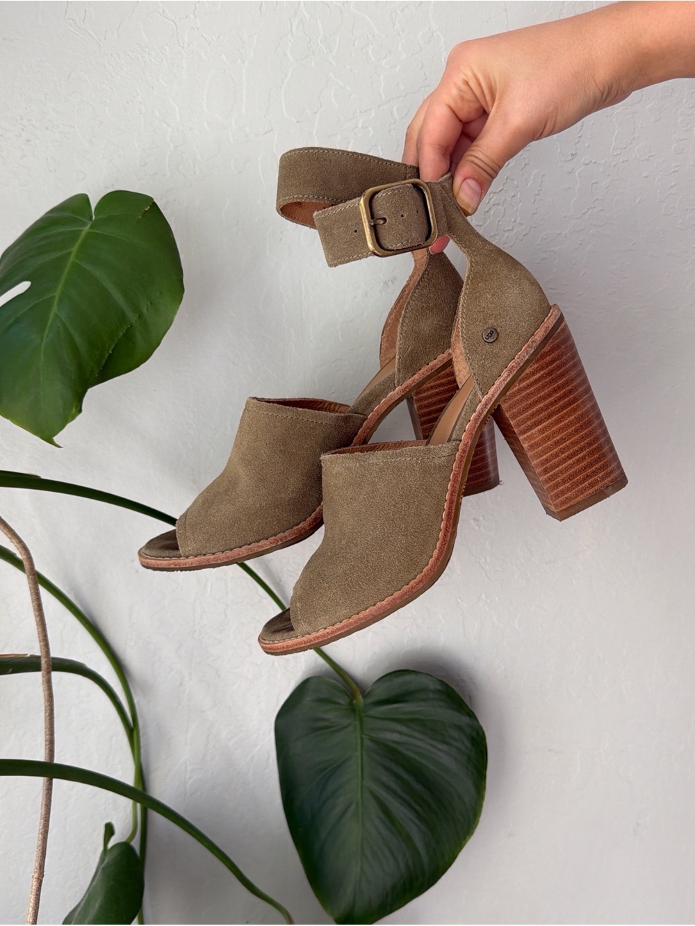 UGG Aja peep toe heel